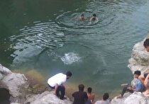 جوان نودژی در حوضچه طبیعی کوه‌های معدن آسمینون غرق شد