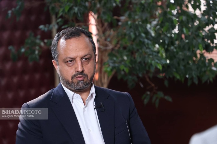 دولت در مساله نرخ خوراک دنبال توزیع رانت و تامین کسری بودجه نیست/ بازگشت به فرمول پیش‌بینی پذیری را افزایش می‌دهد