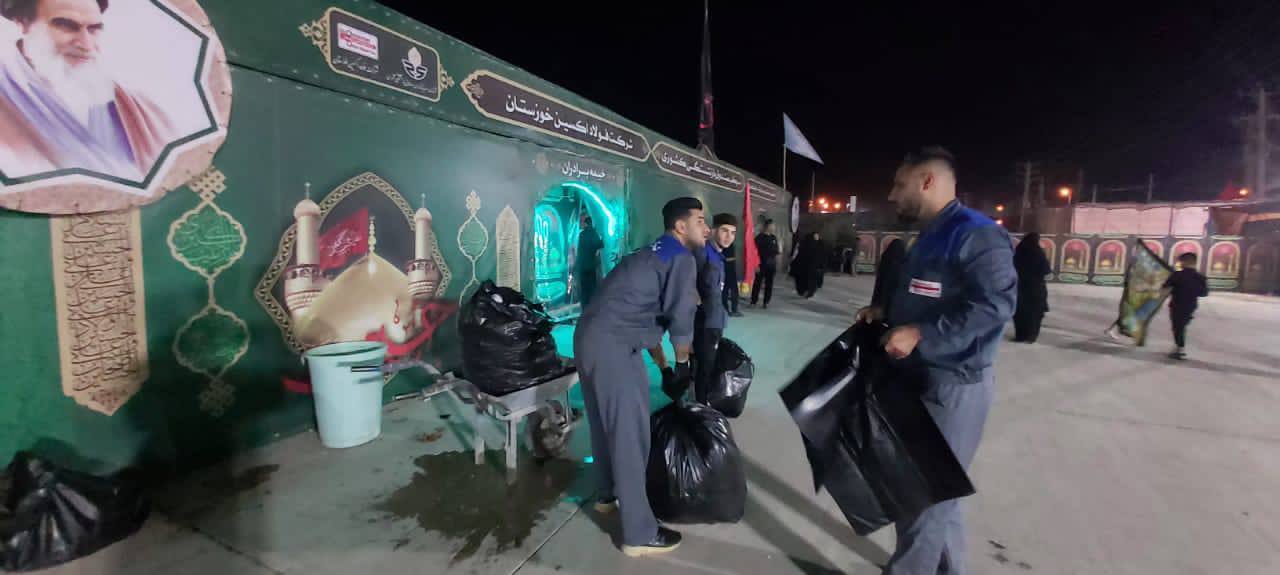 پاکسازی و تنظیف روزانه مرز شلمچه توسط پرسنل شرکت فولاد اکسین خوزستان پاکسازی و تنظیف روزانه مرز شلمچه توسط پرسنل شرکت فولاد اکسین خوزستان
