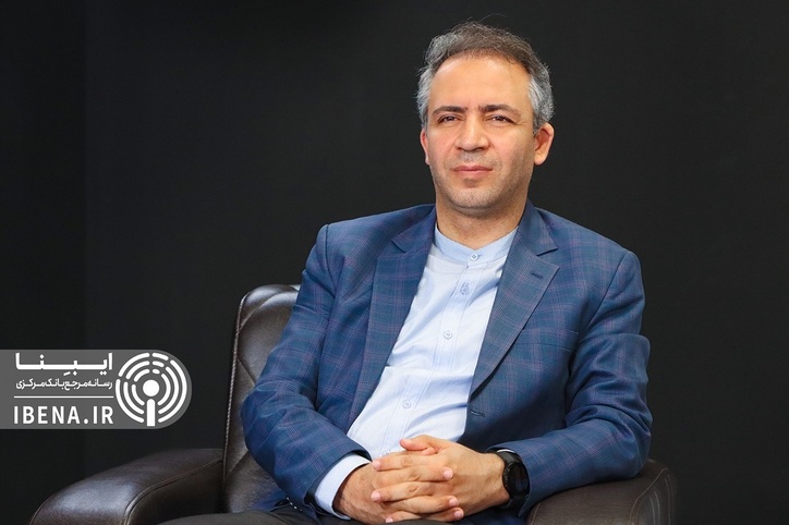 تقویت اقتدار بانک مرکزی با حضور فرزین/ جامعه صرافان باید به اجرای سیاست‌های ارزی کمک کند