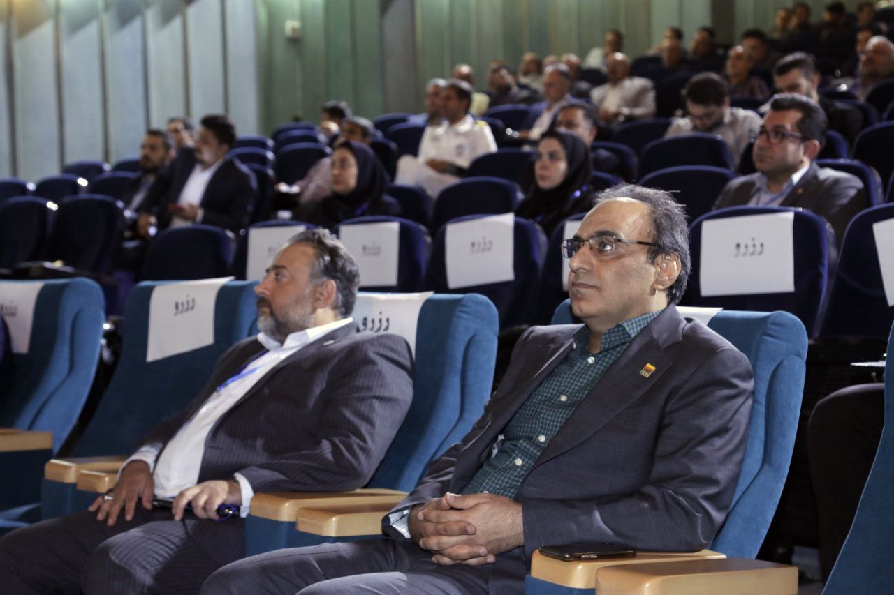 کسب تندیس بلورین سطح ۲ از ششمین دوره جایزه ملی تعالی نگهداری توسط شرکت فولاد خوزستان کسب تندیس بلورین سطح ۲ از ششمین دوره جایزه ملی تعالی نگهداری توسط شرکت فولاد خوزستان