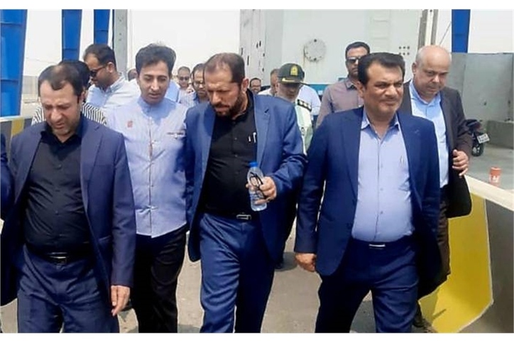 بازدید سفیر جدید ایران در قطر از ظرفیت‌های بندر دیر