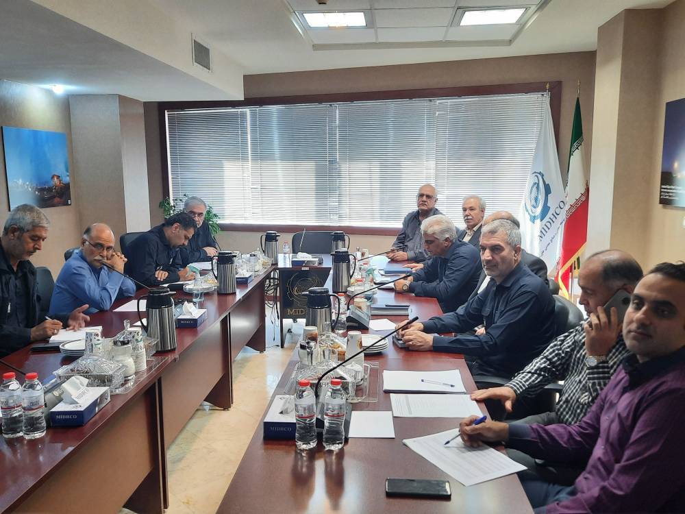 با حضور دکتر پورمند دویست و دهمین جلسه تولید هلدینگ میدکو برگزار شد با حضور دکتر پورمند دویست و دهمین جلسه تولید هلدینگ میدکو برگزار شد