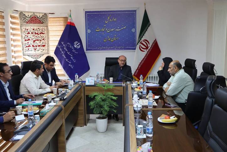 نشست بررسی مسائل و توانمندسازی ایثارگران استان همدان برگزار شد