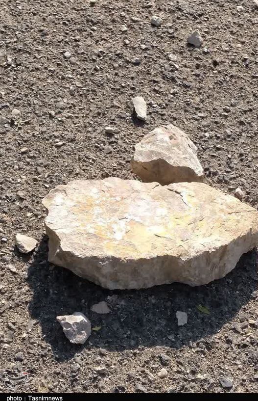 اکتشاف وحشتناک معدن در حاشیه ۲ روستای زنجان/ پرتاب سنگهای بزرگ به سمت کشاورزان+فیلم اکتشاف وحشتناک معدن در حاشیه ۲ روستای زنجان/ پرتاب سنگهای بزرگ به سمت کشاورزان+فیلم