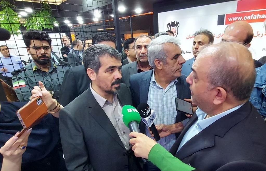 از زنجیره تولید ذوب آهن حمایت کامل می‌کنیم