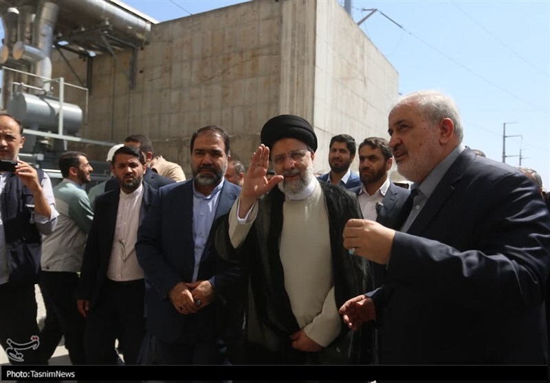 افتتاح نیروگاه ترکیبی فولاد مبارکه با حضور رئیس جمهور/ تزریق روزانه ۲۰ درصد برق به شبکه سراسری + تصاویر افتتاح نیروگاه ترکیبی فولاد مبارکه با حضور رئیس جمهور/ تزریق روزانه ۲۰ درصد برق به شبکه سراسری + تصاویر
