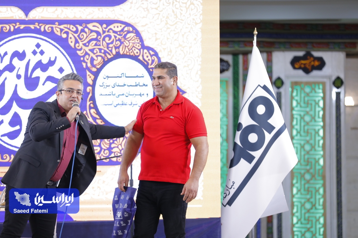 جشن تکلیف ۶۰۰ نفر از فرزندان پسر کارکنان فولاد مبارکه برگزار شد جشن تکلیف ۶۰۰ نفر از فرزندان پسر کارکنان فولاد مبارکه برگزار شد