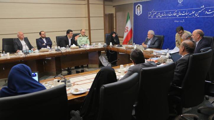 وزیر صمت بر نظارت دقیق بر اصناف و بازار با مشارکت اتاق اصناف ایران تاکید کرد