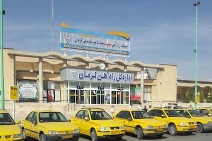 آغاز حمل ۱۰۰هزار تن کنسانتره از ایستگاه راه‌آهن جلال آباد