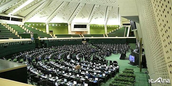 تکالیف دولت برای ارتقای حمل‌ونقل ریلی؛ از بازسازی کشنده‌های ریلی با مشارکت بخش خصوصی تا اعطای تخفیفات گمرکی برای واردات این کشنده‌ها
