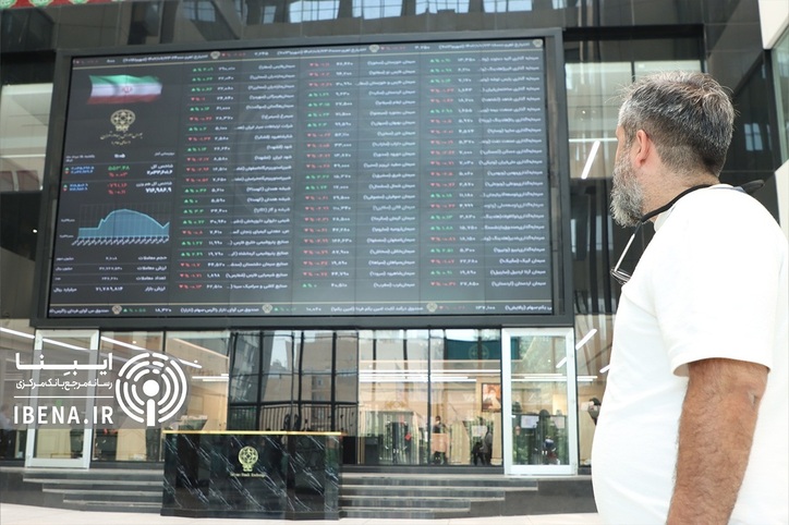 شاخص کل بورس یک دست سبز پوش شد/ شاخص کل فرابورس کانال ۲۵ هزار واحدی را پس گرفت