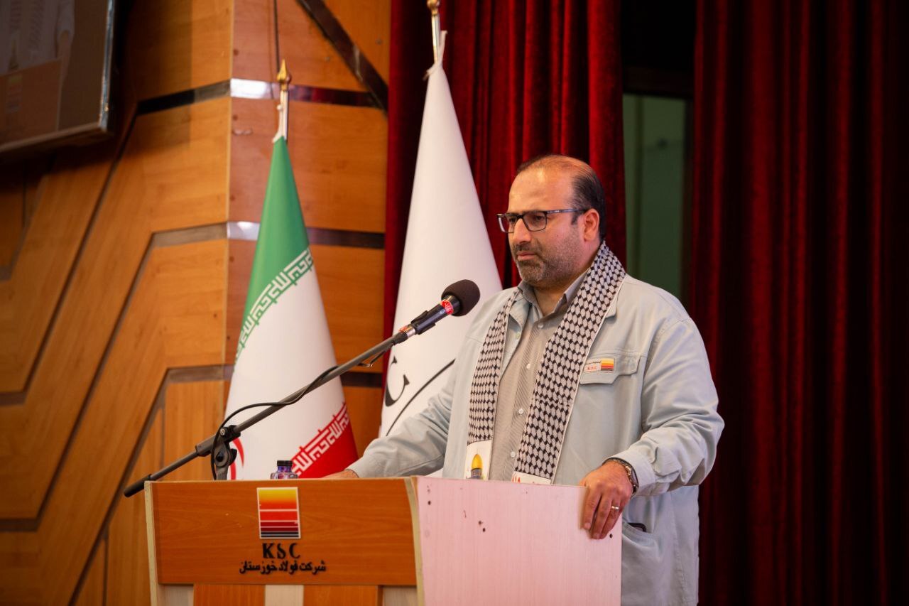 رزمایش بزرگ اهدای سه هزار بسته آموزشی به دانشآموزان کمبرخوردار برگزار شد رزمایش بزرگ اهدای سه هزار بسته آموزشی به دانشآموزان کمبرخوردار برگزار شد