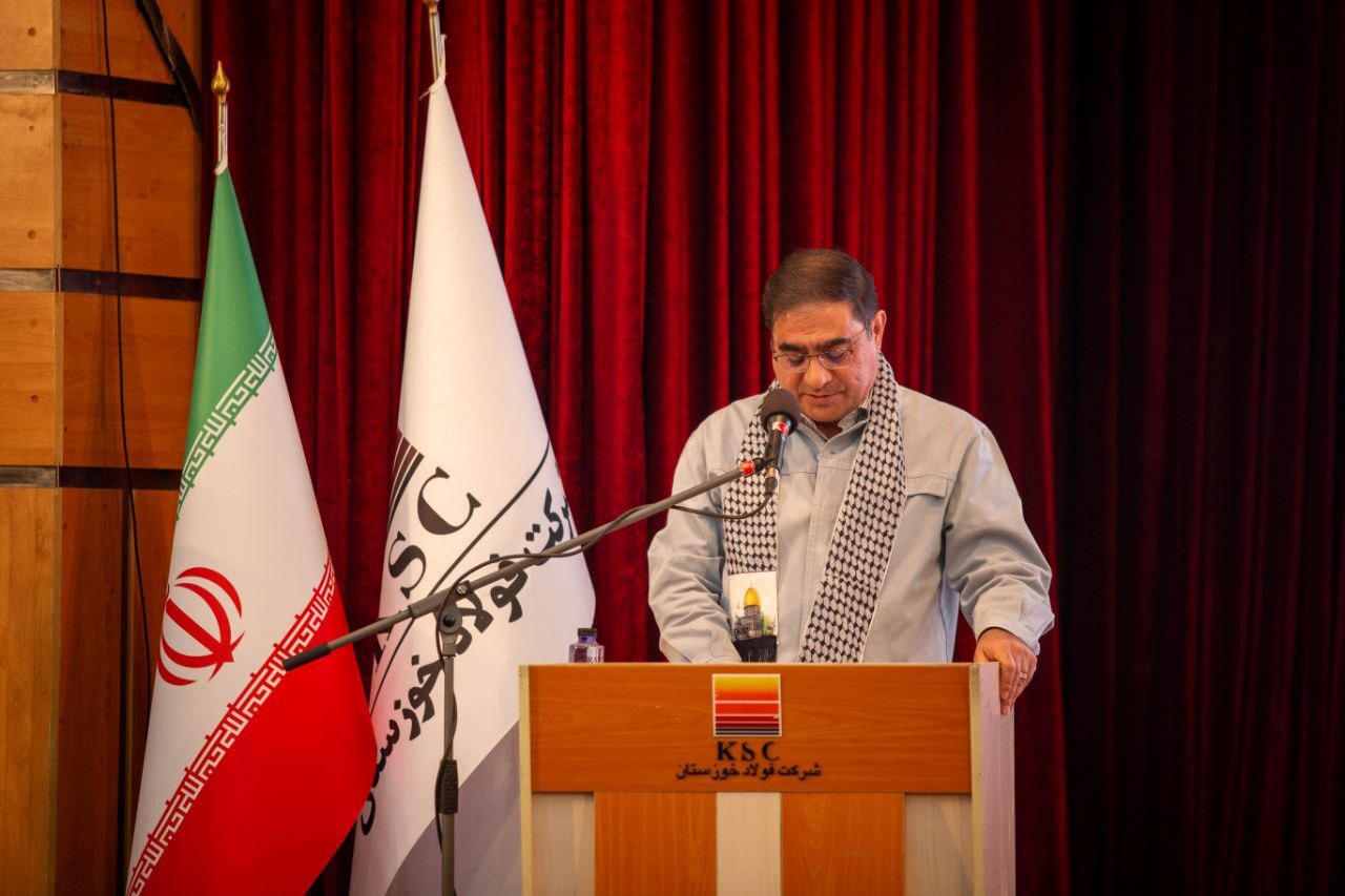رزمایش بزرگ اهدای سه هزار بسته آموزشی به دانشآموزان کمبرخوردار برگزار شد رزمایش بزرگ اهدای سه هزار بسته آموزشی به دانشآموزان کمبرخوردار برگزار شد