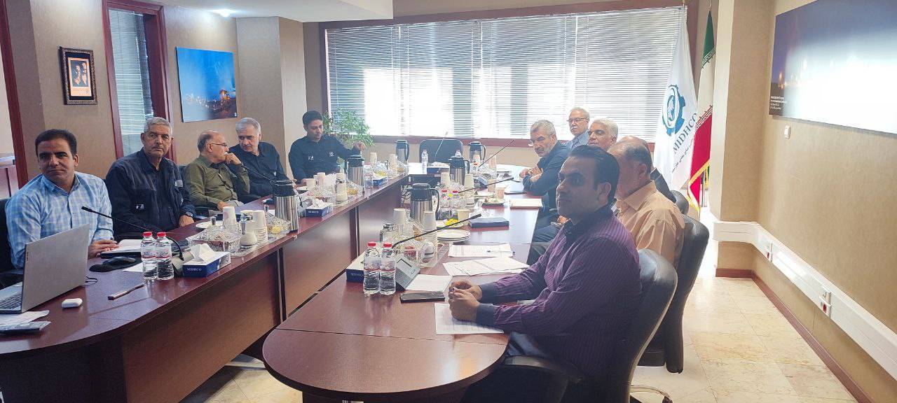 با حضور دکتر پورمند دویست و یازدهمین جلسه تولید هلدینگ میدکو برگزار شد
