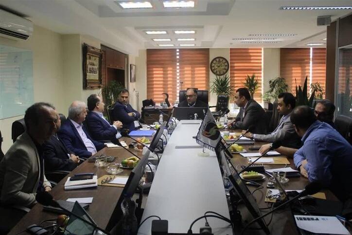 آغاز فعالیت‌های فونداسیون تجهیزات اصلی کارخانه آهن اسفنجی پیش از موعد مقرر/ کارگاه کارخانه تا پایان آذرماه تجهیز می‌شود
