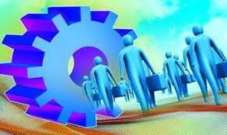 چوب لای چرخ بخش‌خصوصی