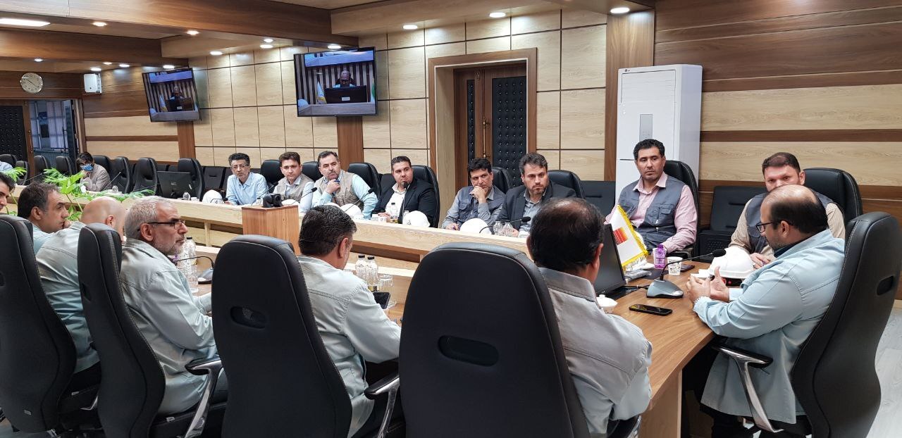 دیدار مدیرکل تعاون، کار و رفاه اجتماعی استان با مدیرعامل فولاد خوزستان