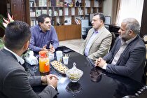 دیدار معاون توسعه مدیریت و منابع صندوق بازنشستگی فولاد با بازنشسته ایثارگر و خیر صندوق