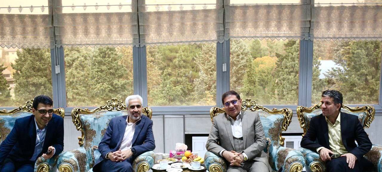 دیدار قائم مقام مدیرعامل فولاد خوزستان با دبیر ستاد توسعه فناوری نانو و میکرو کشور دیدار قائم مقام مدیرعامل فولاد خوزستان با دبیر ستاد توسعه فناوری نانو و میکرو کشور