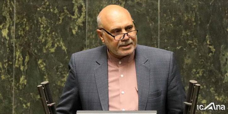 دولت برای برون‌رفت از مشکلات صندوق‌های بازنشستگی چند سناریو تعریف کند
