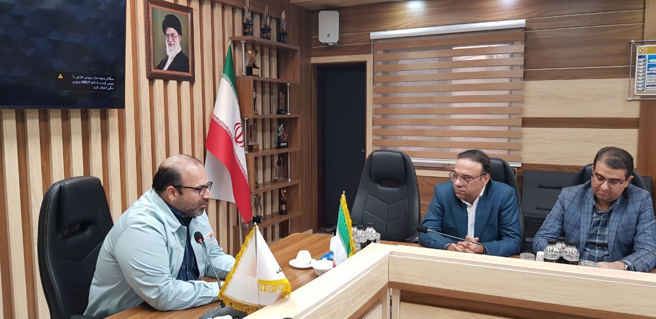 نشست معاون اعتبارات و بانکداری شرکتی بانک پارسیان با مدیرعامل فولاد خوزستان نشست معاون اعتبارات و بانکداری شرکتی بانک پارسیان با مدیرعامل فولاد خوزستان