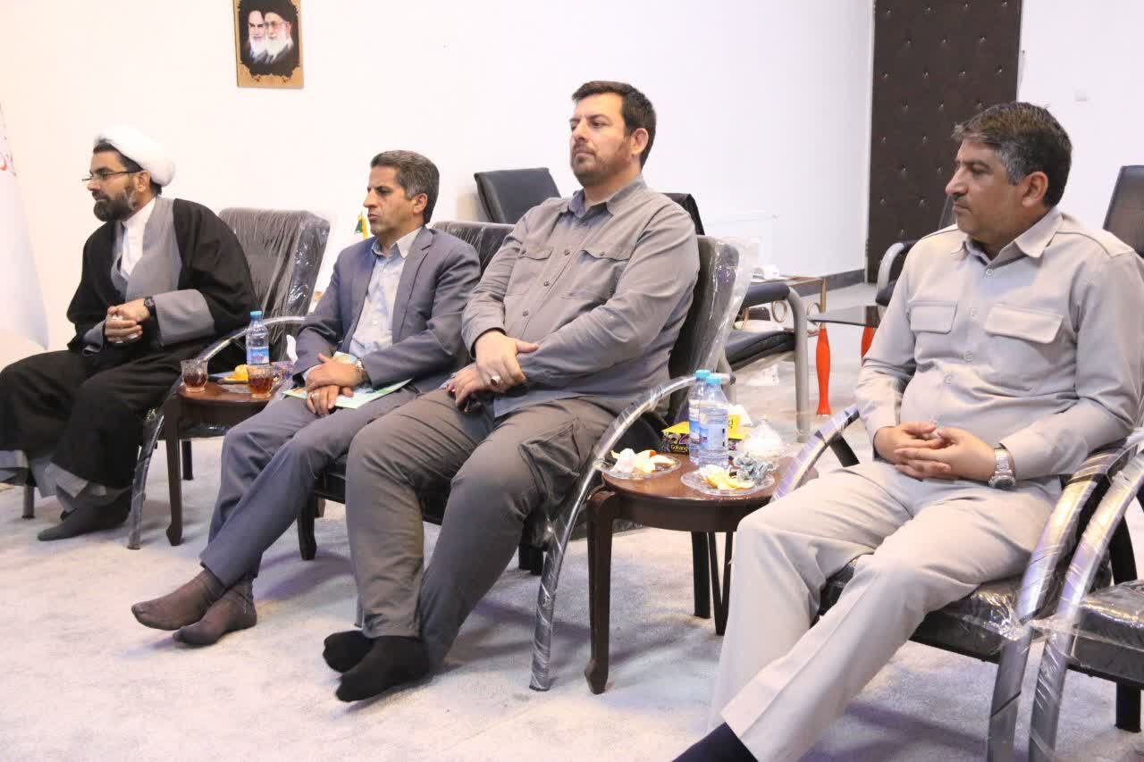 دیدار مدیر عامل شرکت ملی مس با امام جمعه و فرماندار رفسنجان دیدار مدیر عامل شرکت ملی مس با امام جمعه و فرماندار رفسنجان