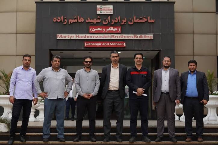 نشست مشترک مدیرعامل فولاد اکسین خوزستان با مدیرکل دفتر تخصصی ارزیابی انطباق صنایع حمل و نقل و ماشین آلات سازمان ملی استاندارد/ بازدید از خط تولید فولاد اکسین/ مهندس محمدی: توسعه صادرات با تولید محصولات با کیفیت و استاندارد