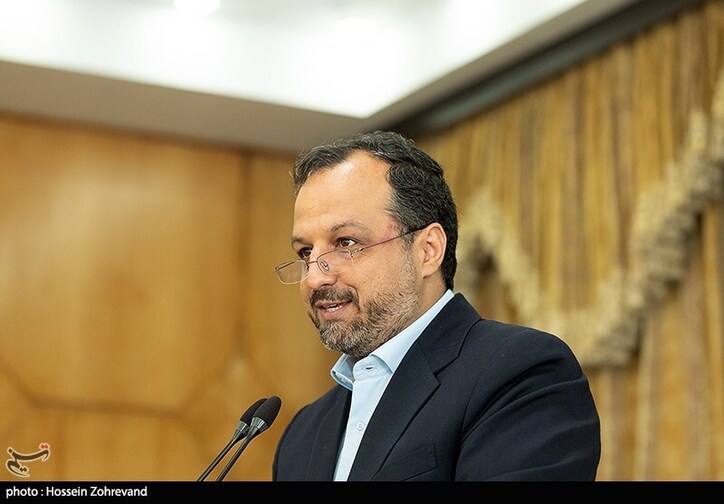 بودجه ۱۴۰۳ امروز با نامه رئیسی به مجلس داده می‌شود/ افزایش حقوق کارکنان ۱۸درصد و بازنشستگان ۲۰درصد خواهد بود