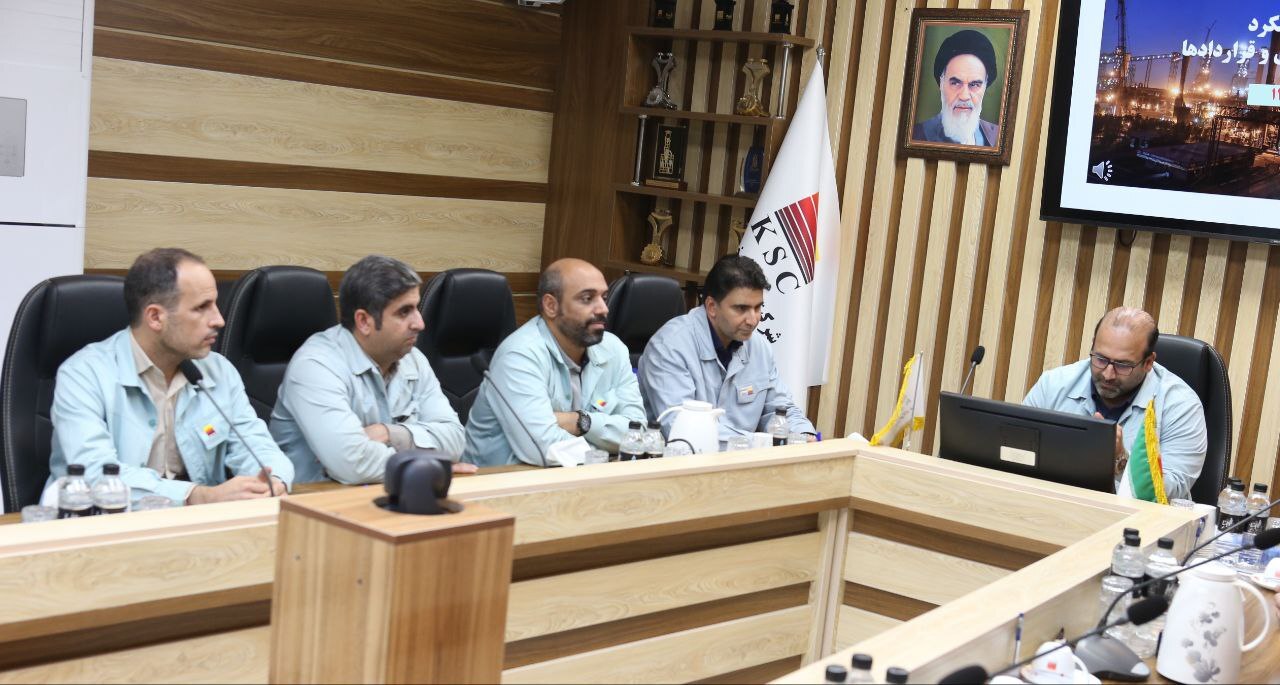تیم حقوقی فولاد خوزستان توانسته نقش خود را به عنوان یک واحد نتیجه گرا اثبات کند تیم حقوقی فولاد خوزستان توانسته نقش خود را به عنوان یک واحد نتیجه گرا اثبات کند