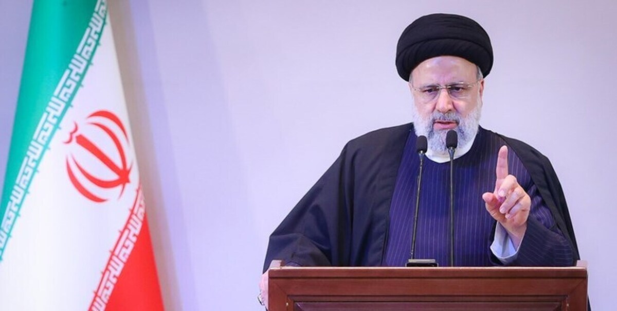 رئیسی در همایش «اقتصاد ایران»: اضافه برداشت‌ها از بانک مرکزی متوقف شود
