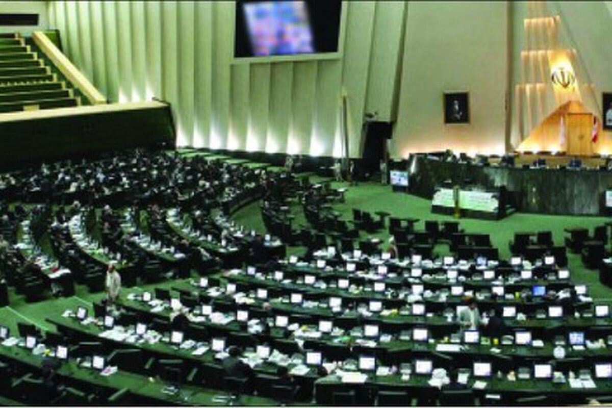 سوال از وزیر صمت درباره علت عدم واردات خودرو اعلام وصول شد