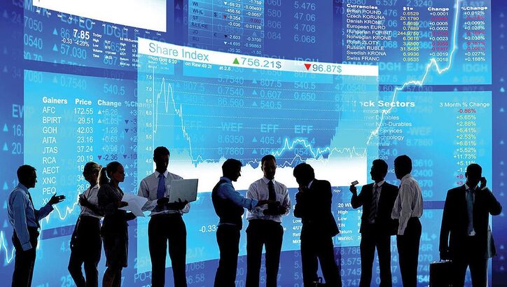 بیت‌کوین در سقف ۱۸ ماهه