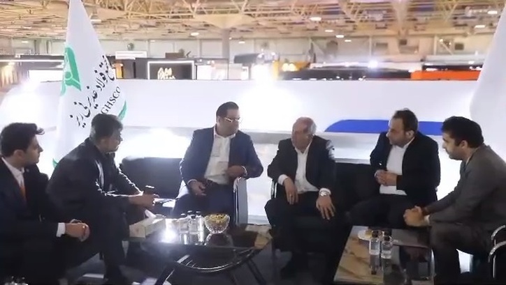 بازدید سردار دکتر نجار فرمانده قرارگاه اقتصادی وزارت دفاع از غرفه مجتمع فولاد غدیر نی‌ریز