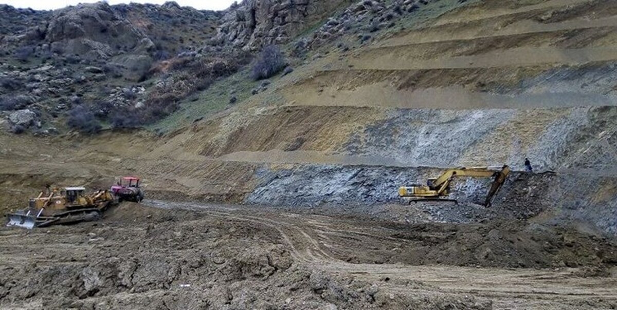 شناسایی ۲۷ محدوده معدنی طلا و سنگ آهن در کردستان