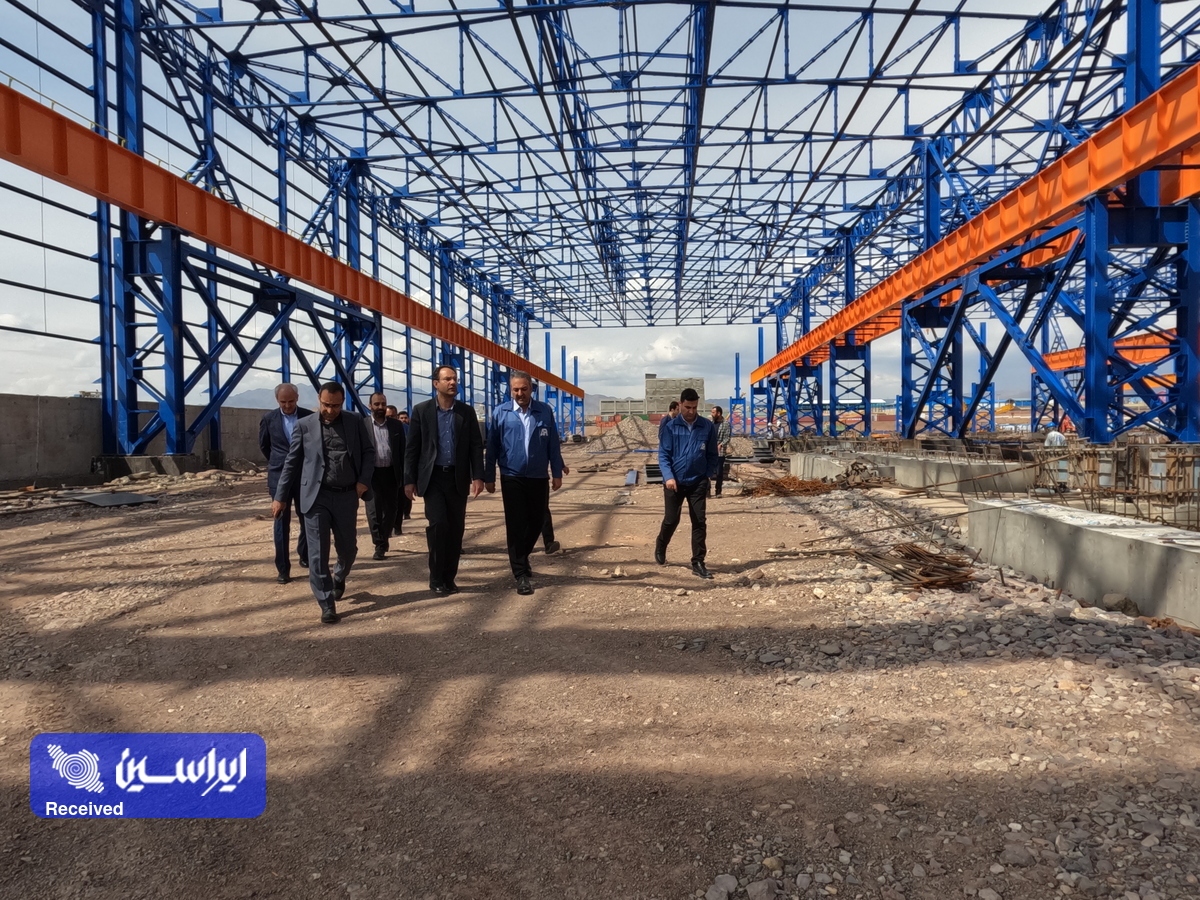 بازدید معاون سرمایه‌گذاری و امور شرکت‌های فولاد مبارکه از شرکت صنایع آتیه لوله پارتاک