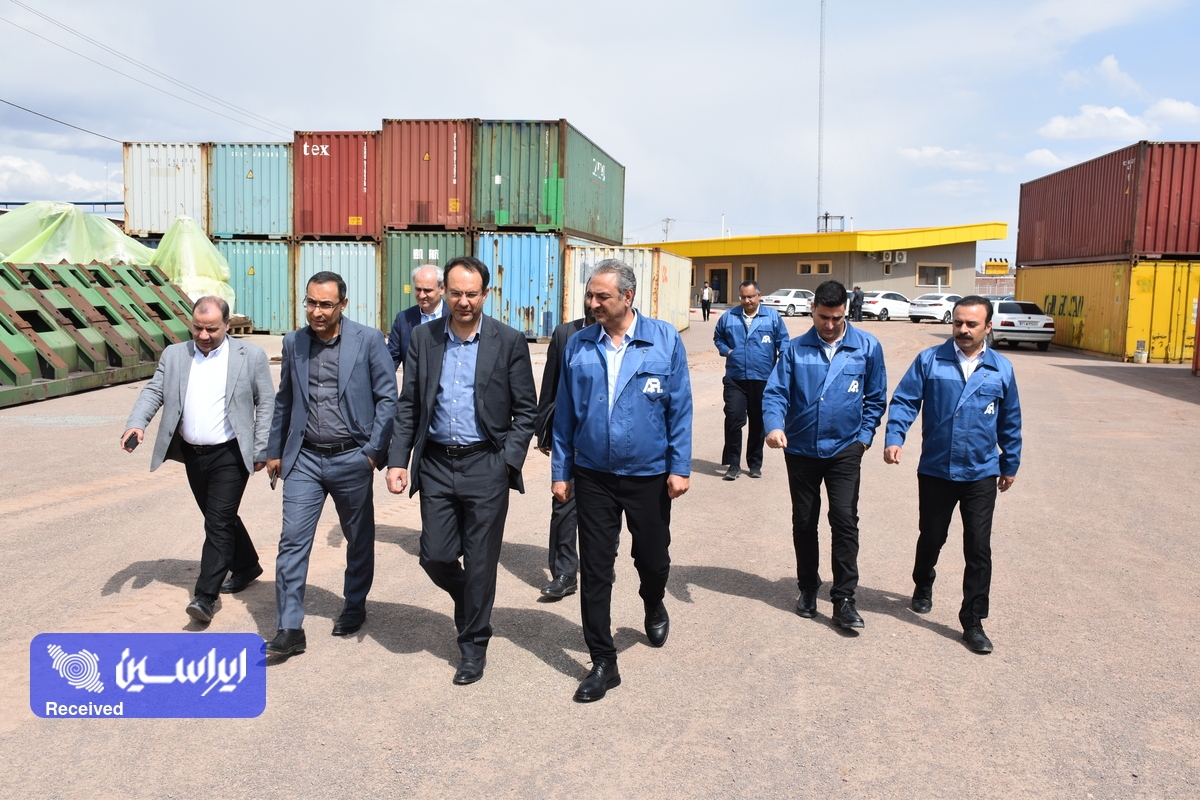 بازدید معاون سرمایه‌گذاری و امور شرکت‌های فولاد مبارکه از شرکت صنایع آتیه لوله پارتاک