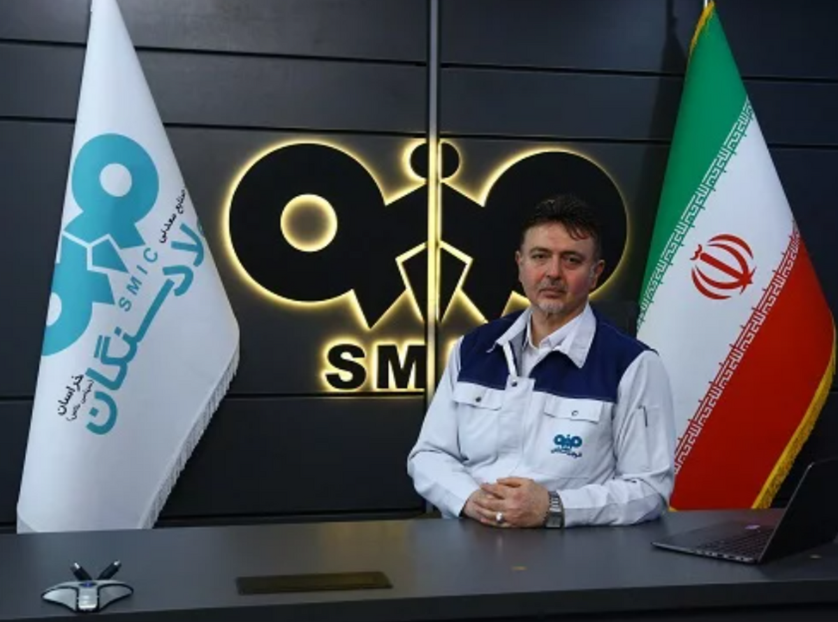 تاثیر هوش مصنوعی بر افزایش بهره‌وری کارکنان و سازمان‌ها
