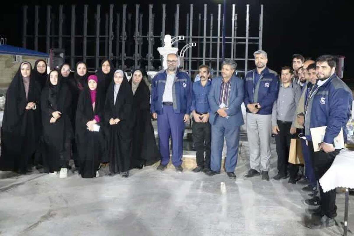 بهره‌مندی از سنگ آهن چاه گز کلید خروج از بحران تامین خوراک است/ قرارداد با سازمان انرژی اتمی تعاملی است