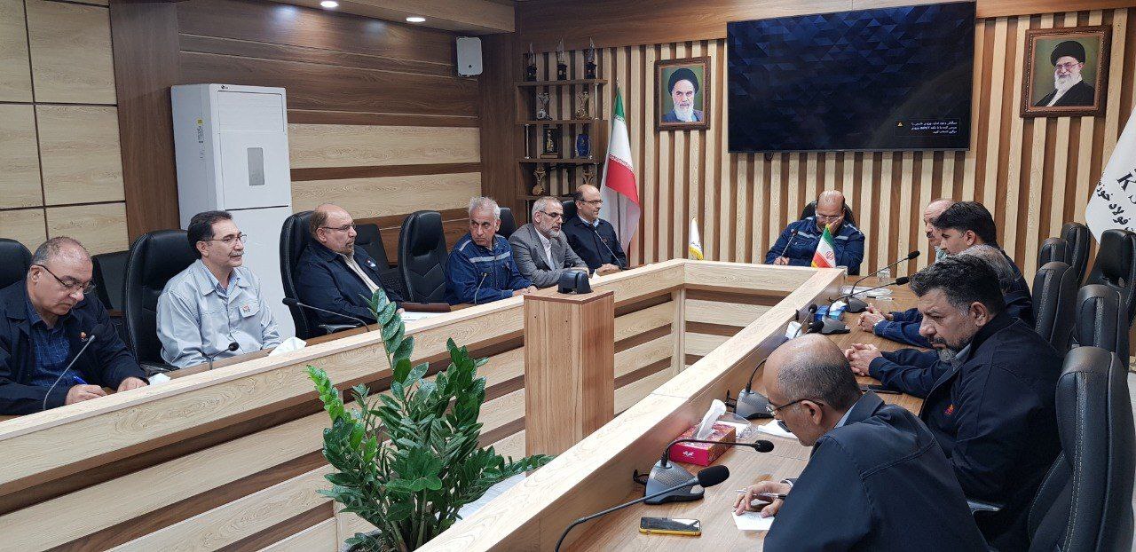 دیدار نوروزی مدیرعامل شرکت فولاد خوزستان با مدیران عامل شرکتهای تابعه دیدار نوروزی مدیرعامل شرکت فولاد خوزستان با مدیران عامل شرکتهای تابعه