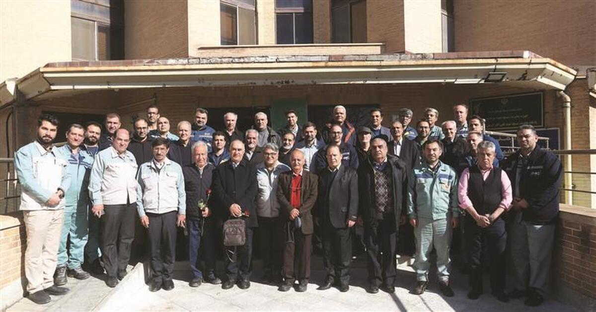 تجلیل از مدیران و رؤسای پیشین ناحیه نورد سرد فولاد مبارکه