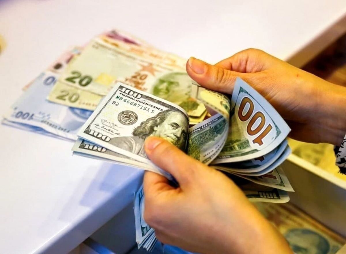 سنگ محک ارز تجاری/ بازار توافقی ارز زیر ذره‌بین