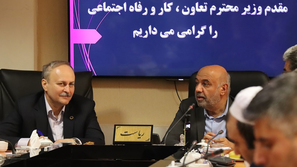 مشکل کمبود نیروی متخصص با همکاری سازمان فنی و حرفهای و شرکتها رفع شود مشکل کمبود نیروی متخصص با همکاری سازمان فنی و حرفهای و شرکتها رفع شود