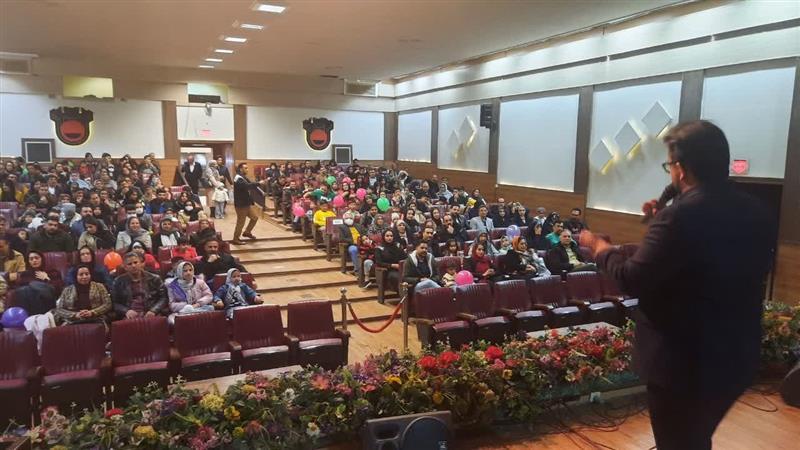 چهلوهفتمین پویش دورهمی خانواده بزرگ ذوب آهن اصفهان چهلوهفتمین پویش دورهمی خانواده بزرگ ذوب آهن اصفهان