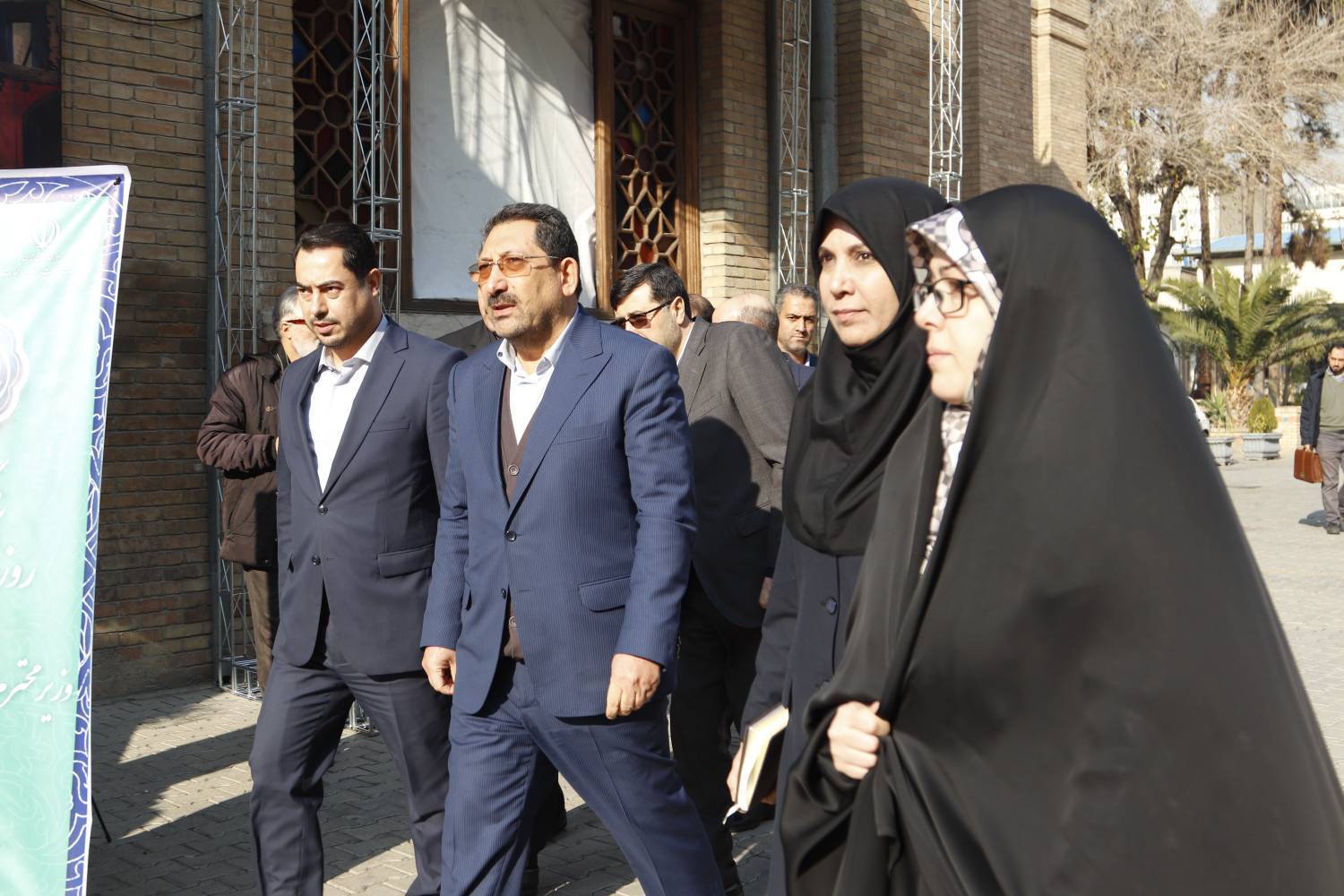 زنان نیمی از سرمایه انسانی جامعه هستند/ توسعه بدون در نظرگرفتن این نیمه با ارزش بیمعناست زنان نیمی از سرمایه انسانی جامعه هستند/ توسعه بدون در نظرگرفتن این نیمه با ارزش بیمعناست
