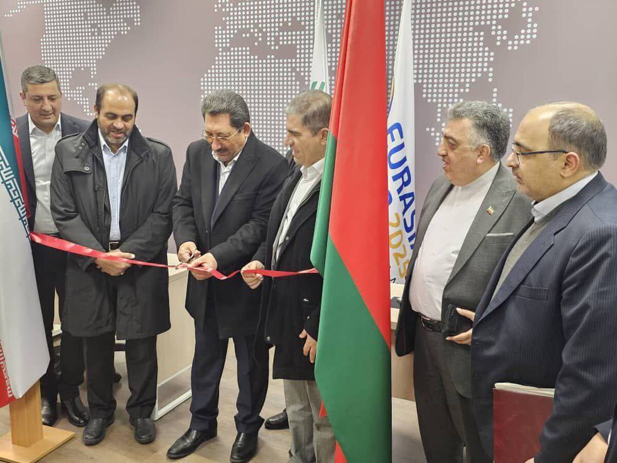 افتتاح مرکز تجاری ایران در مینسک با حضور وزیر صمت/ نشست اتابک با فعالان اقتصادی ایرانی در بلاروس