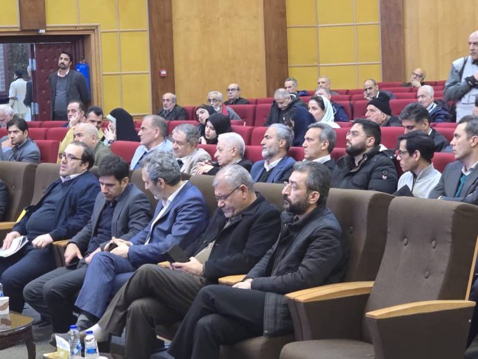 افزایش سرمایه ۱۴.۵ همتی «ومعادن» به تصویب رسید/ پروژههای پیشران «ومعادن» بر مدار توسعه افزایش سرمایه ۱۴.۵ همتی «ومعادن» به تصویب رسید/ پروژههای پیشران «ومعادن» بر مدار توسعه