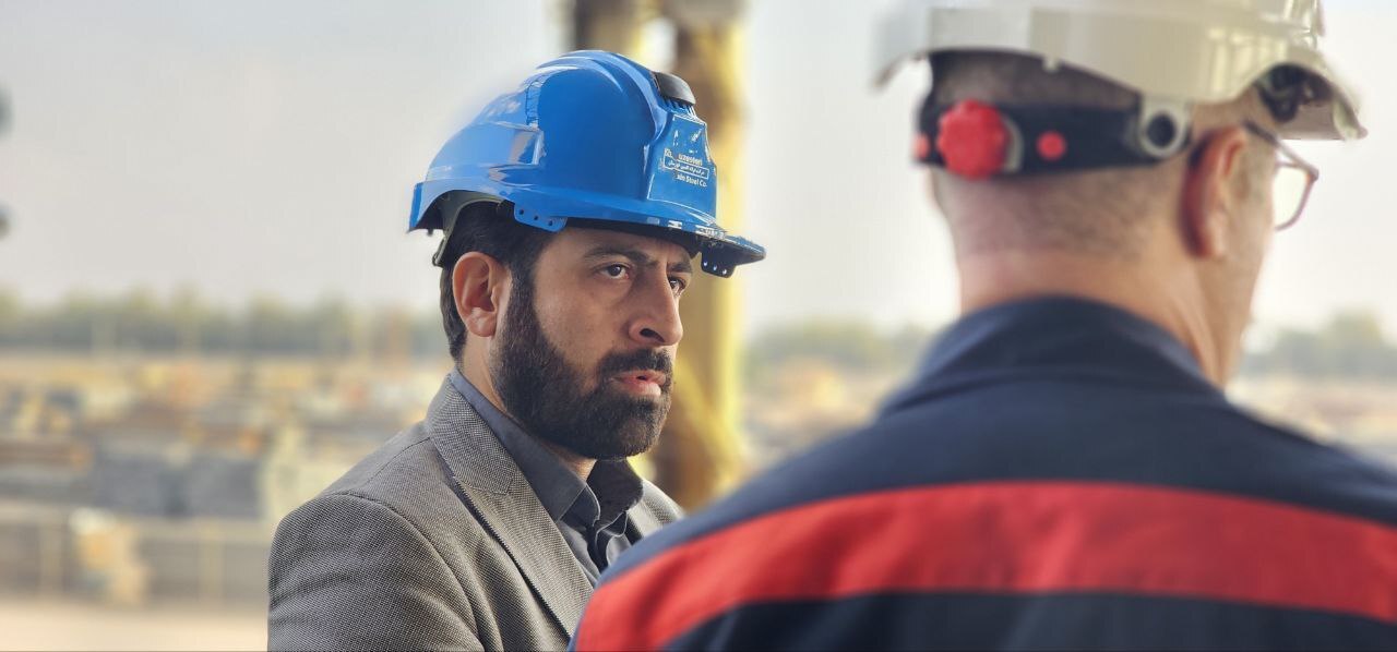 اهمیت رعایت الزامات پدافند غیرعامل در شرکت فولاد اکسین خوزستان باید اولویت اصلی باشد اهمیت رعایت الزامات پدافند غیرعامل در شرکت فولاد اکسین خوزستان باید اولویت اصلی باشد