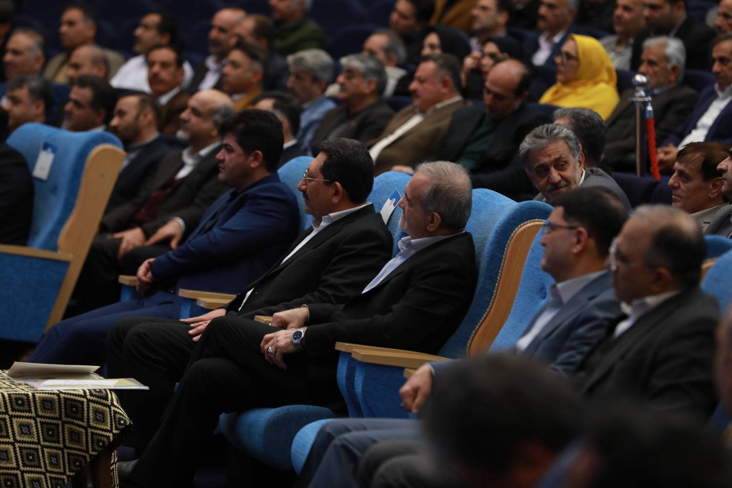 نشست تخصصی با نمایندگان منتخب اصناف کشور برگزار شد نشست تخصصی با نمایندگان منتخب اصناف کشور برگزار شد