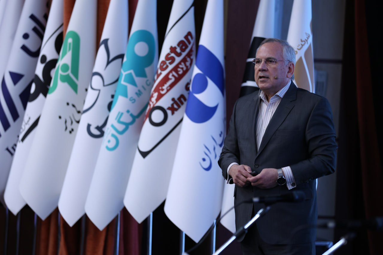 چشمانداز اقتصاد ایران و جهان با وجود ترامپ چشمانداز اقتصاد ایران و جهان با وجود ترامپ